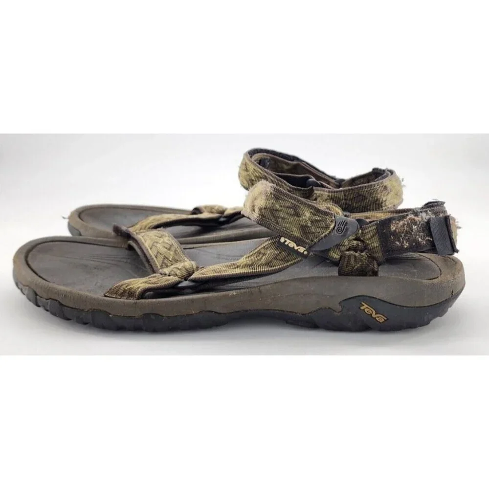 Teva hurricane strappy